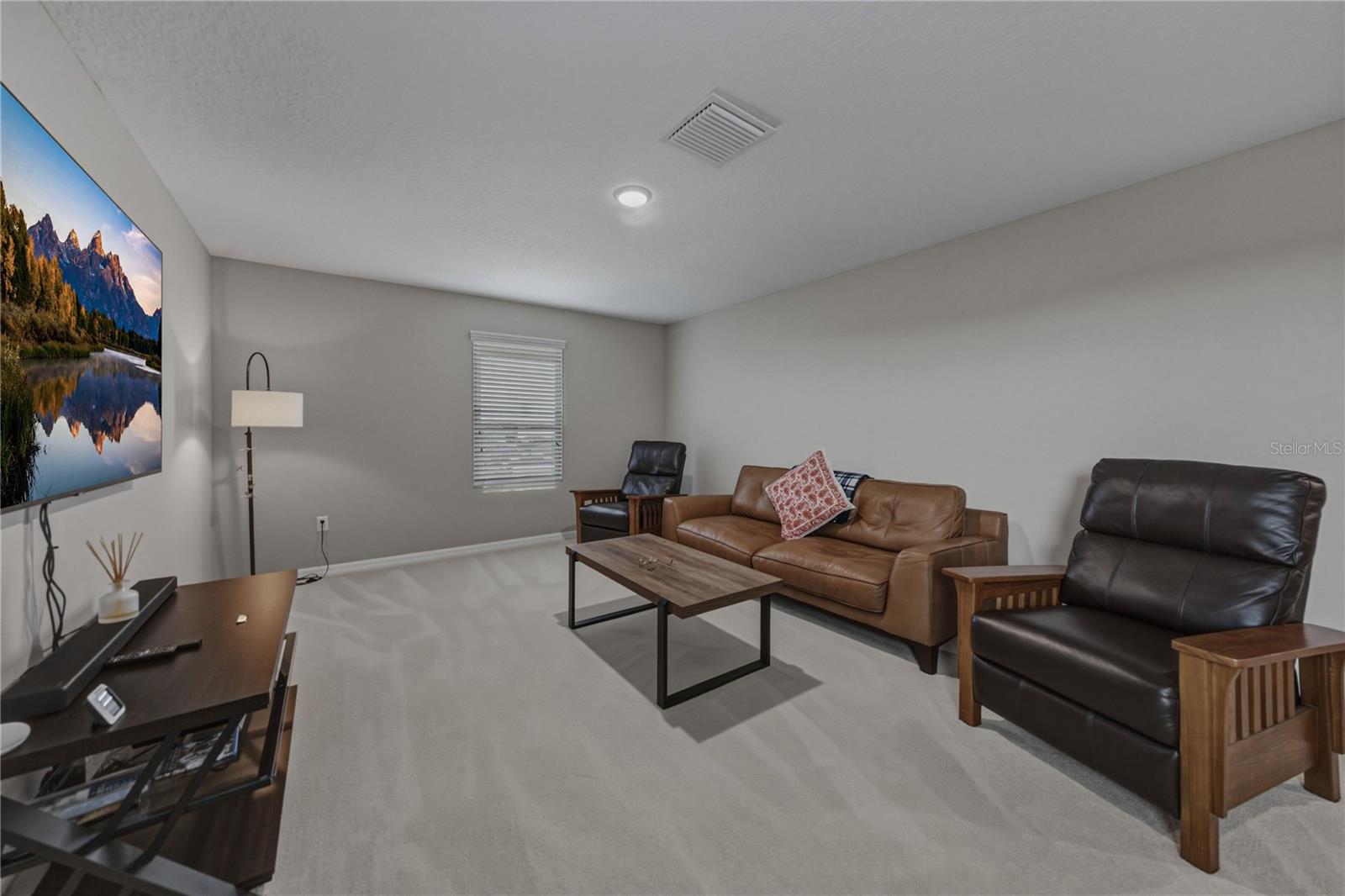 12756 TANNENCREST DR — photo 33