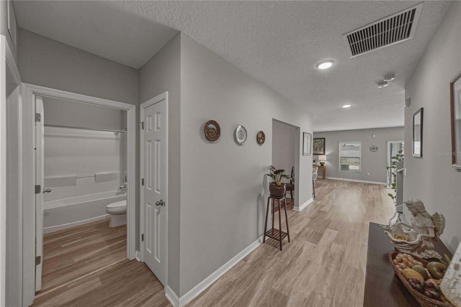 12756 TANNENCREST DR — photo 6