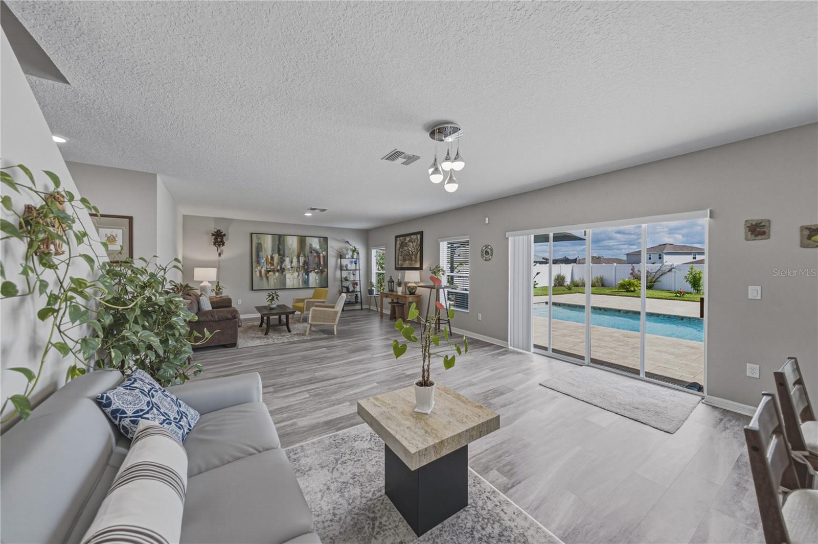 12756 TANNENCREST DR — photo 26