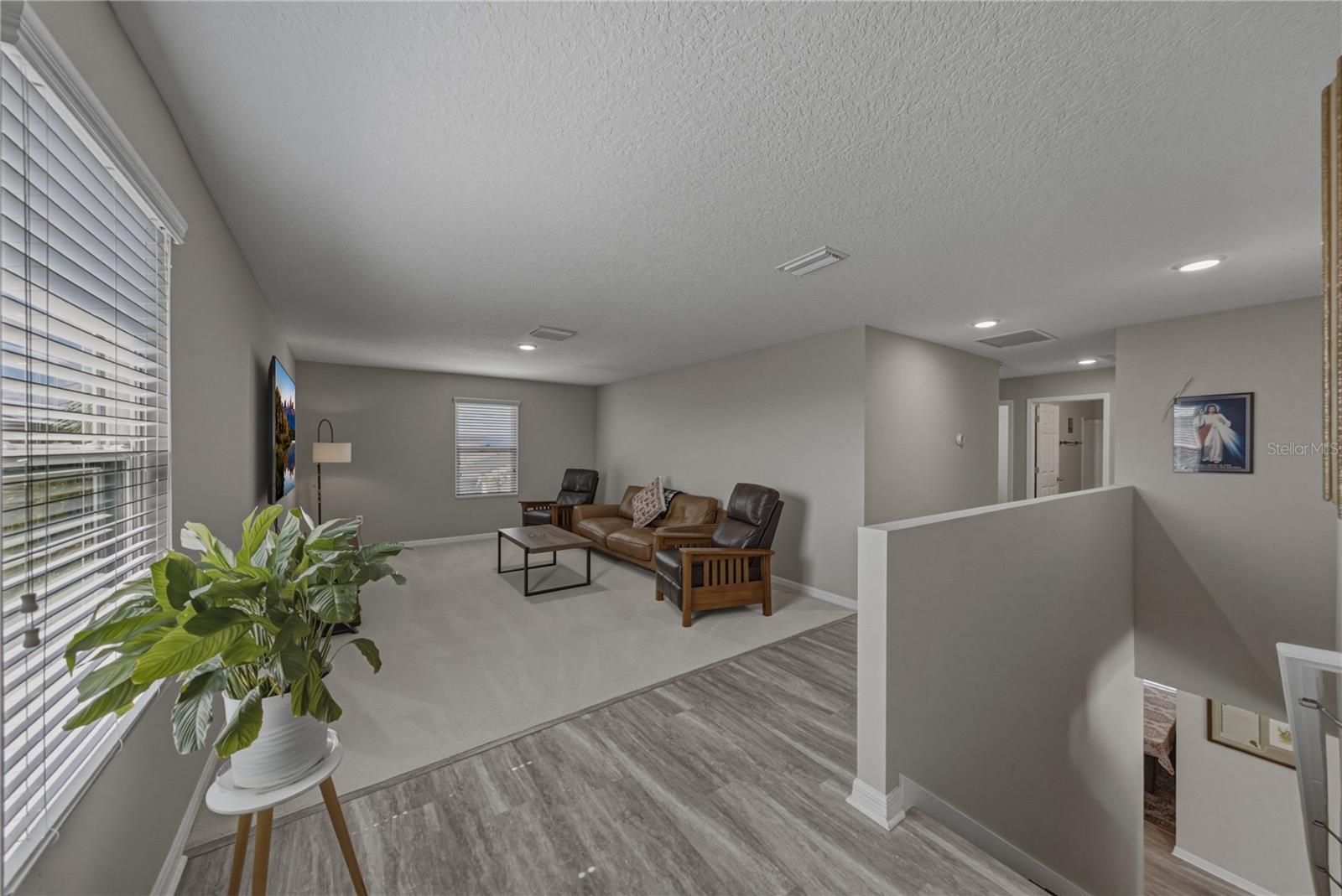 12756 TANNENCREST DR — photo 32