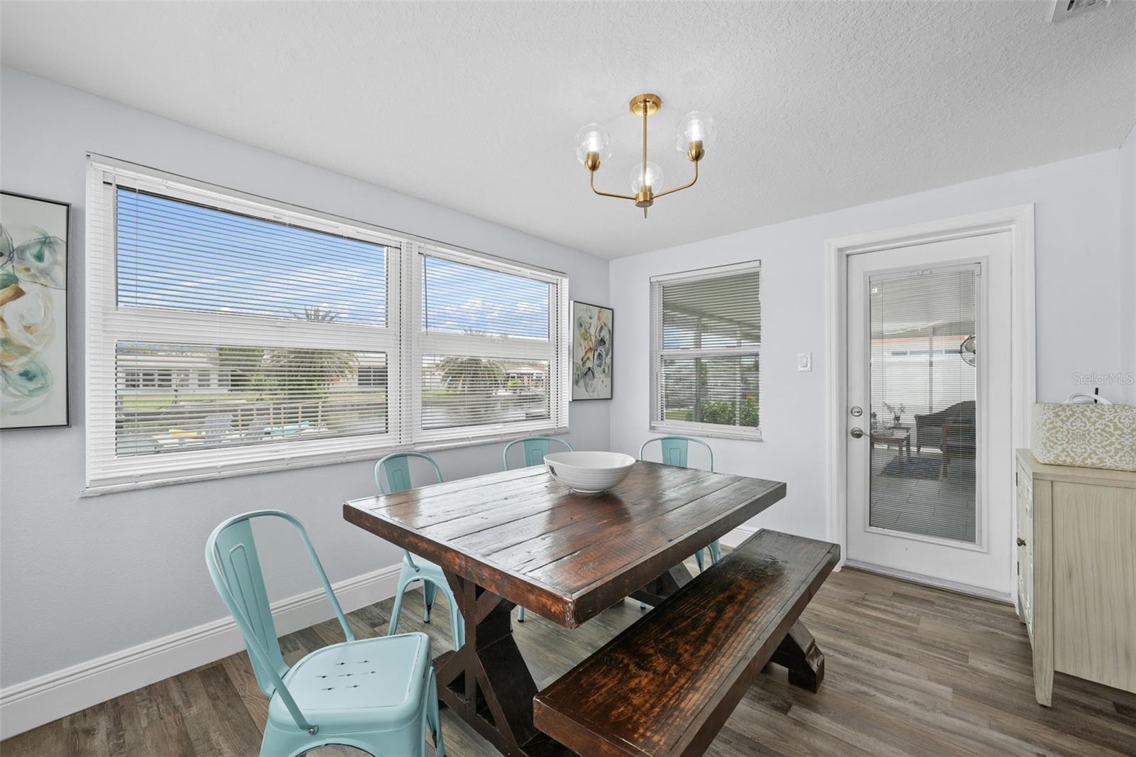 13704 VERONICA DR — photo 14