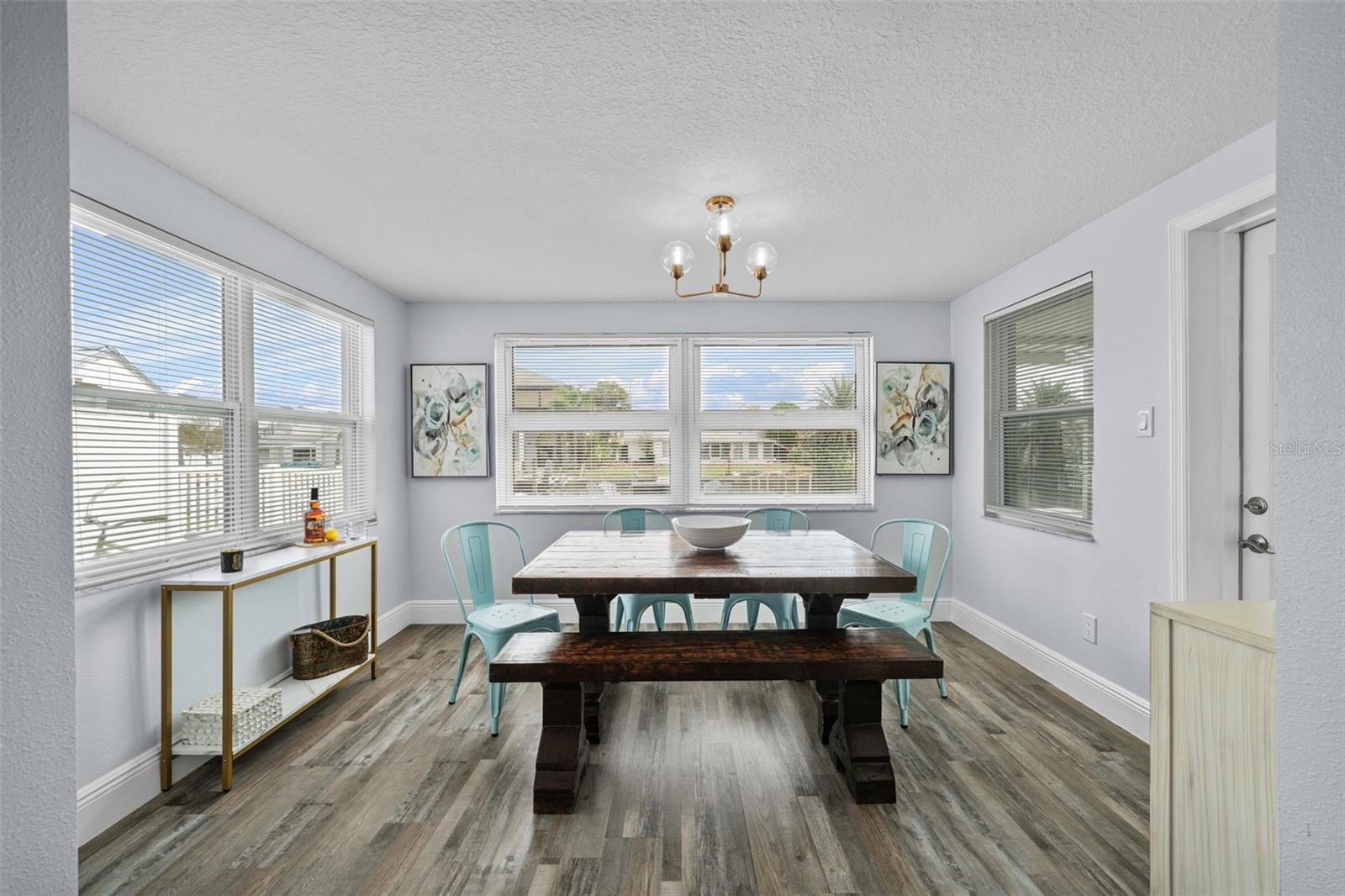 13704 VERONICA DR — photo 12