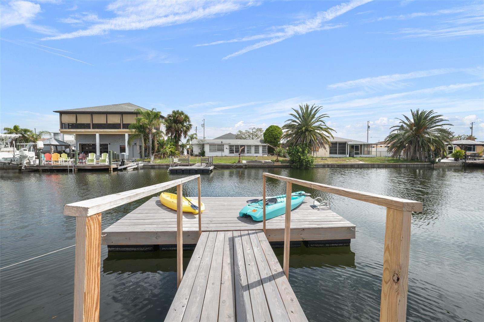 13704 VERONICA DR — photo 3