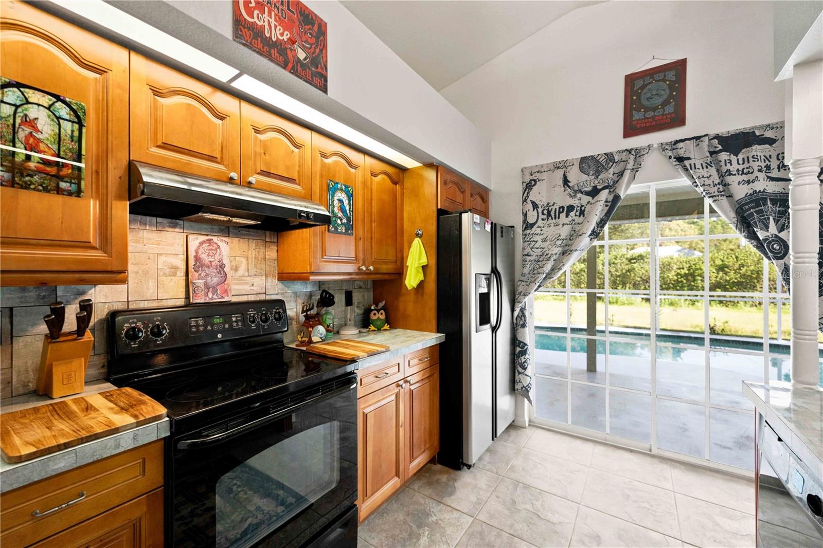 3907 ALWOOD ST — photo 21
