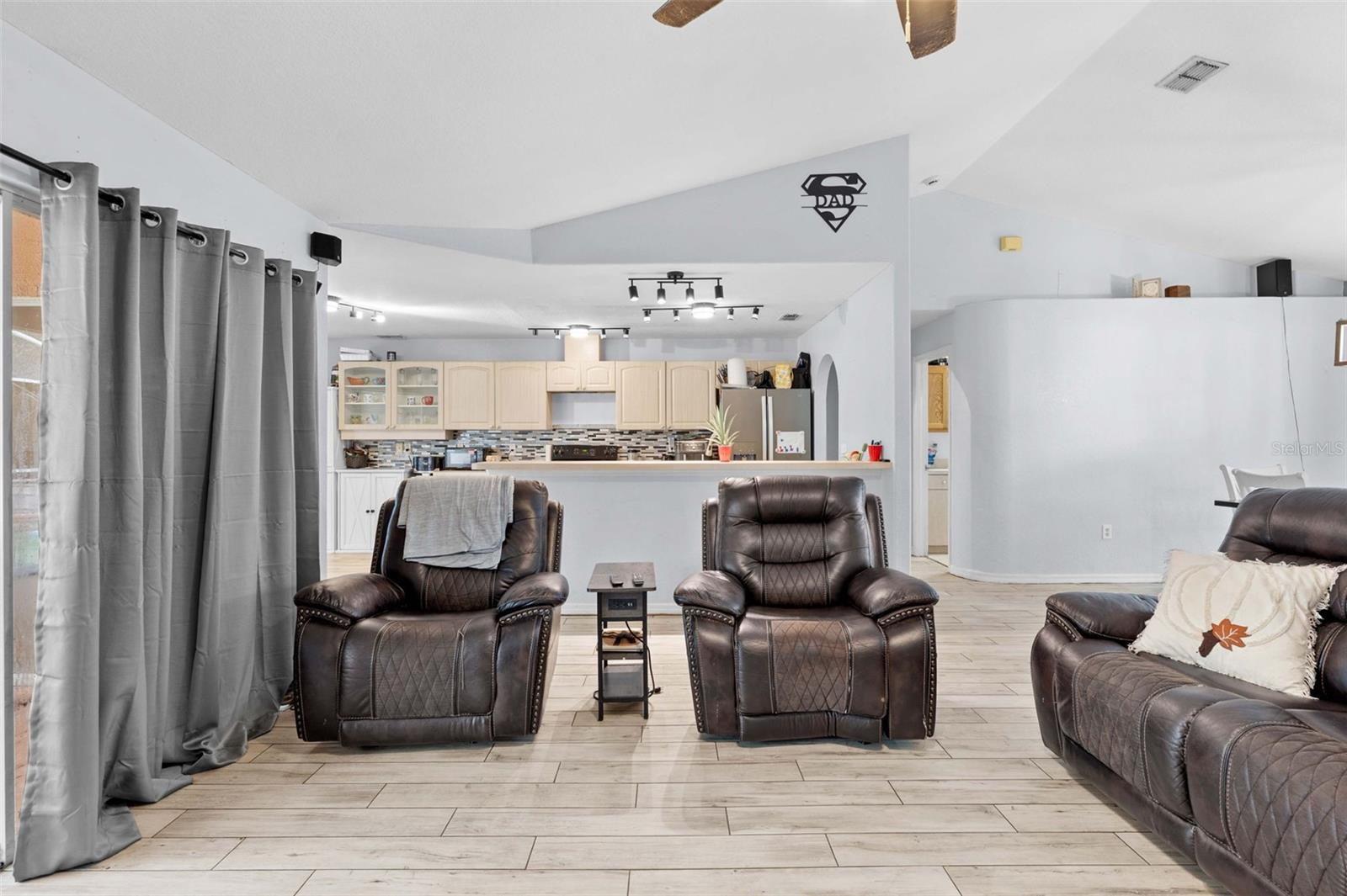 13925 ECHO MOUNTAIN DR — photo 9