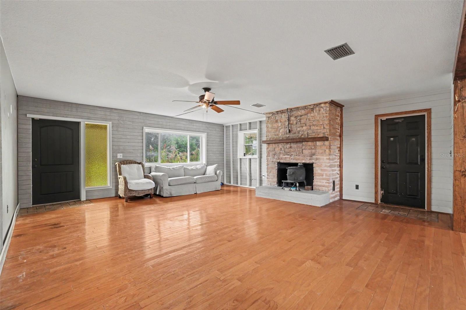 36653 BLANTON RD — photo 8