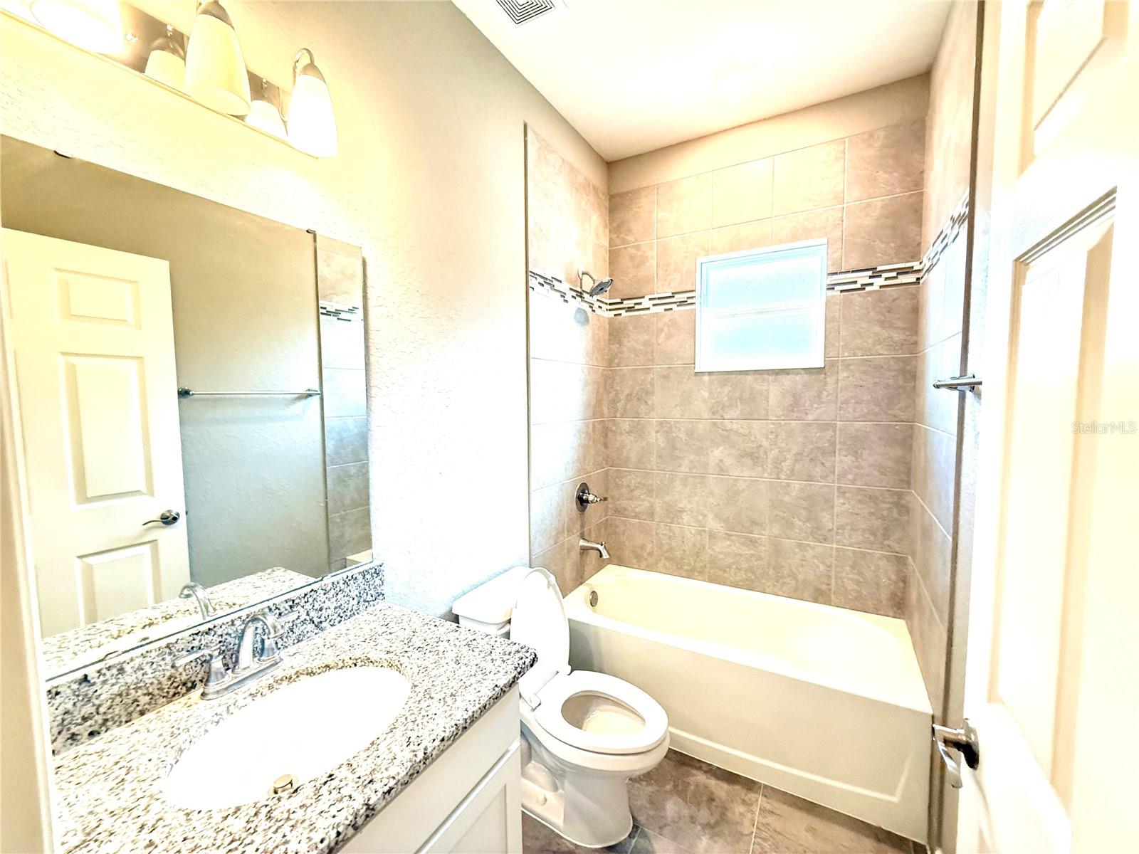 35006 LONG ISLAND CT — photo 17
