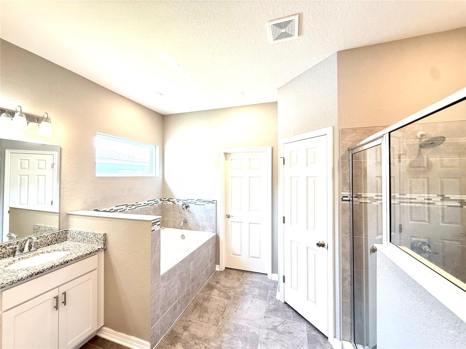 35006 LONG ISLAND CT — photo 9