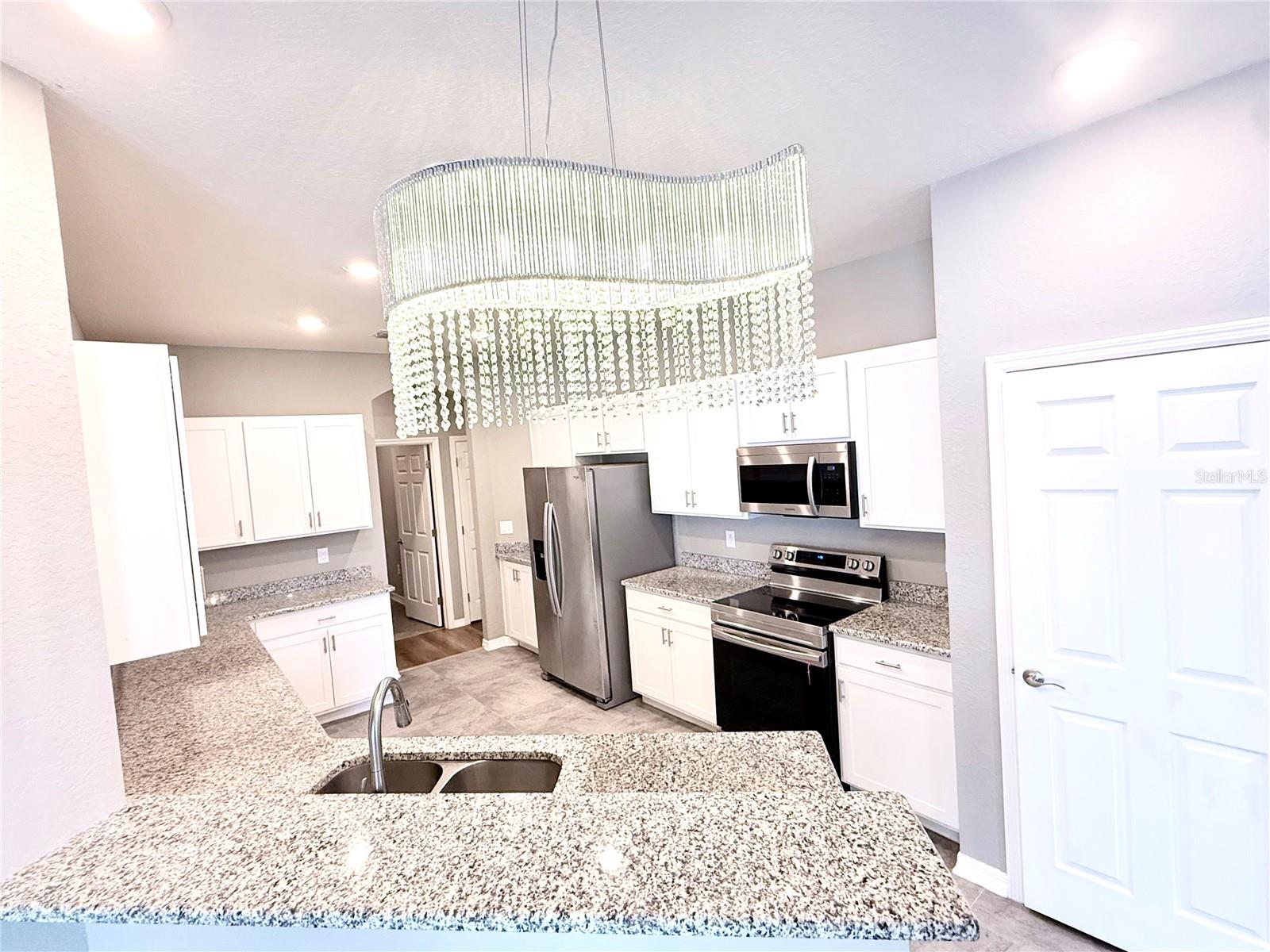 35006 LONG ISLAND CT — photo 2