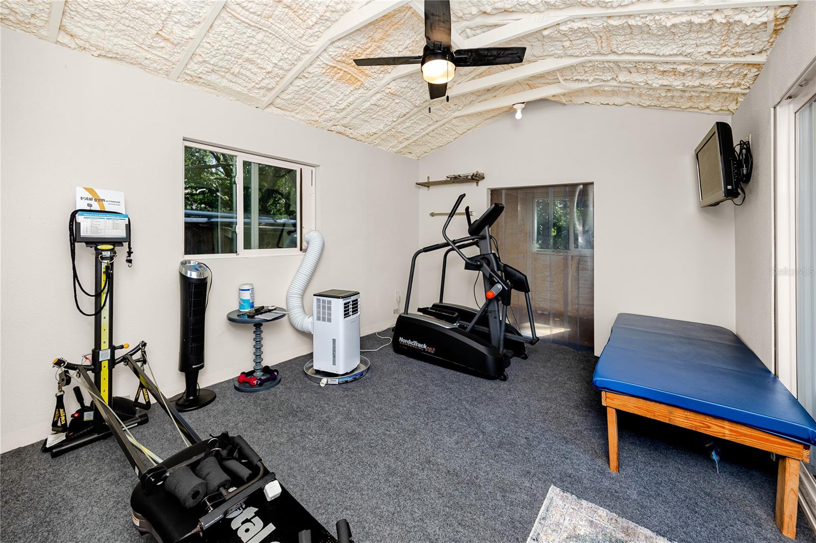 7913 BEASLEY RD — photo 32