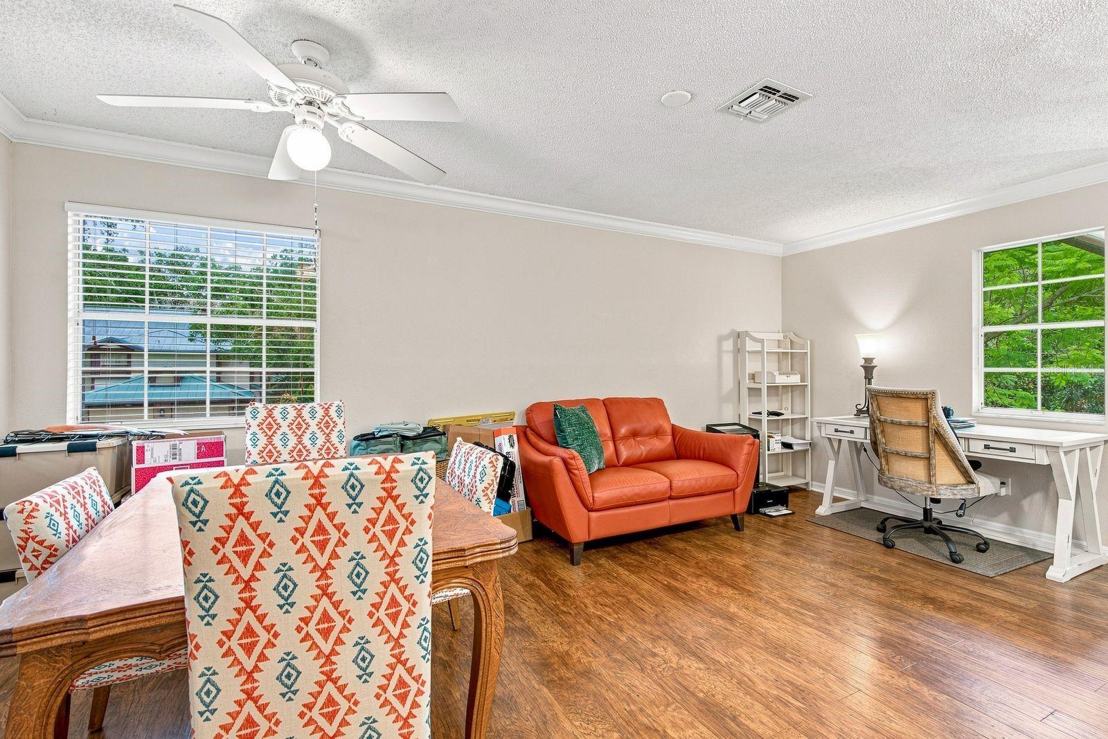1460 MAHOGANY LN — photo 6