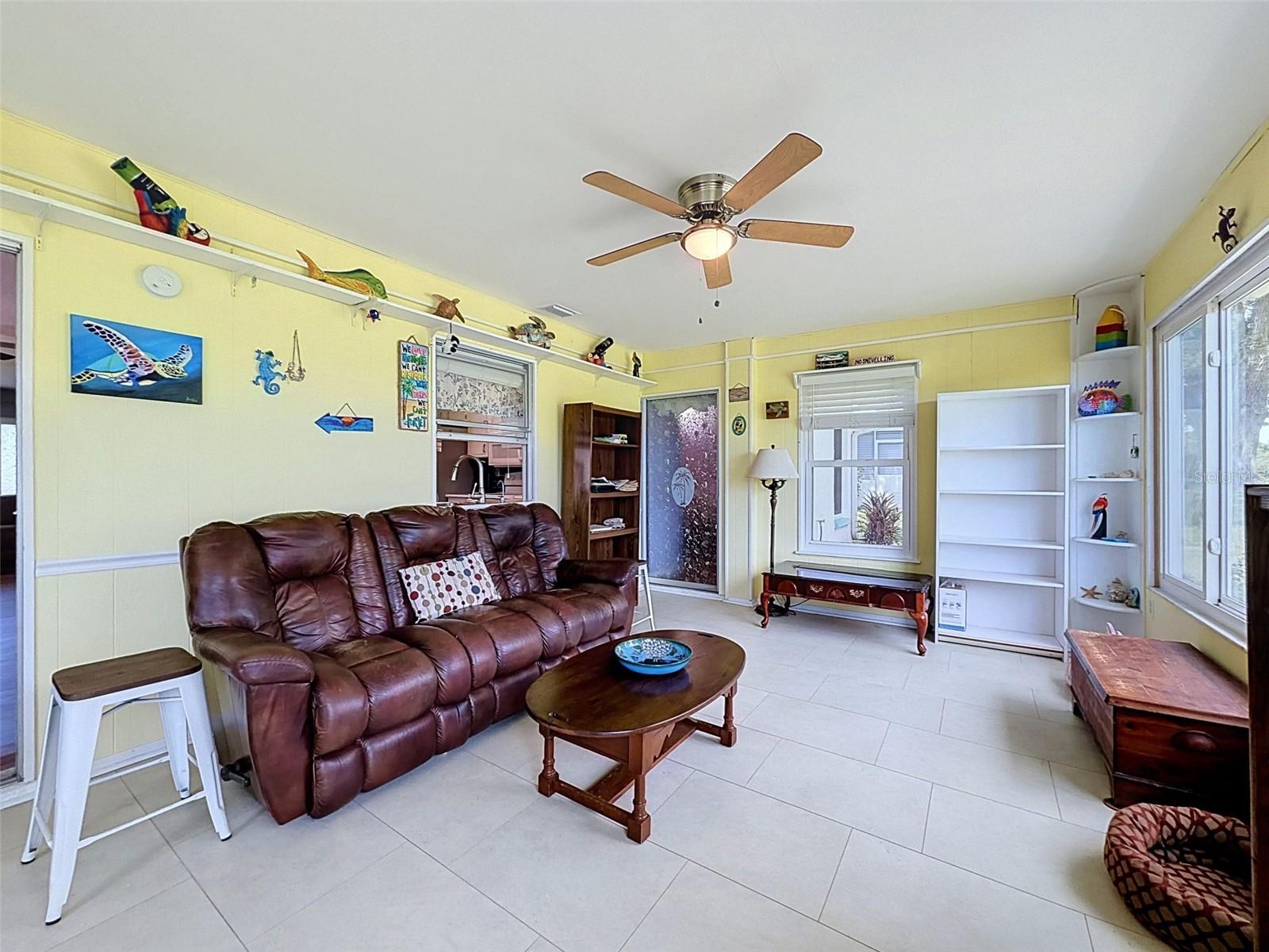 8221 PALENCIA DR — photo 25