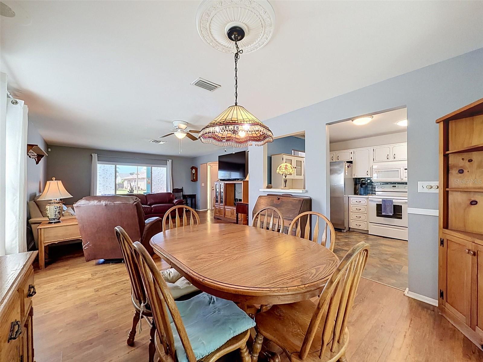 8221 PALENCIA DR — photo 12