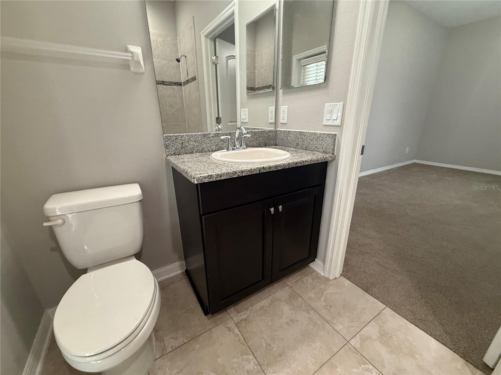 11932 HARPSWELL DR — photo 29