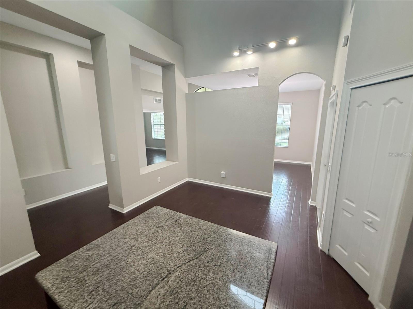 11932 HARPSWELL DR — photo 10