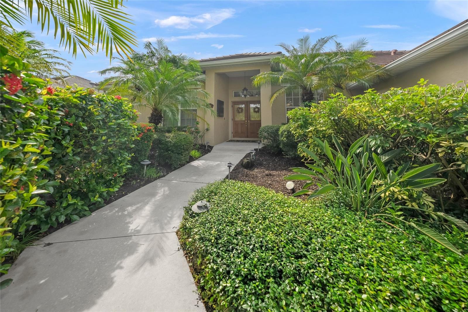 5355 ANTHONY LN — photo 4