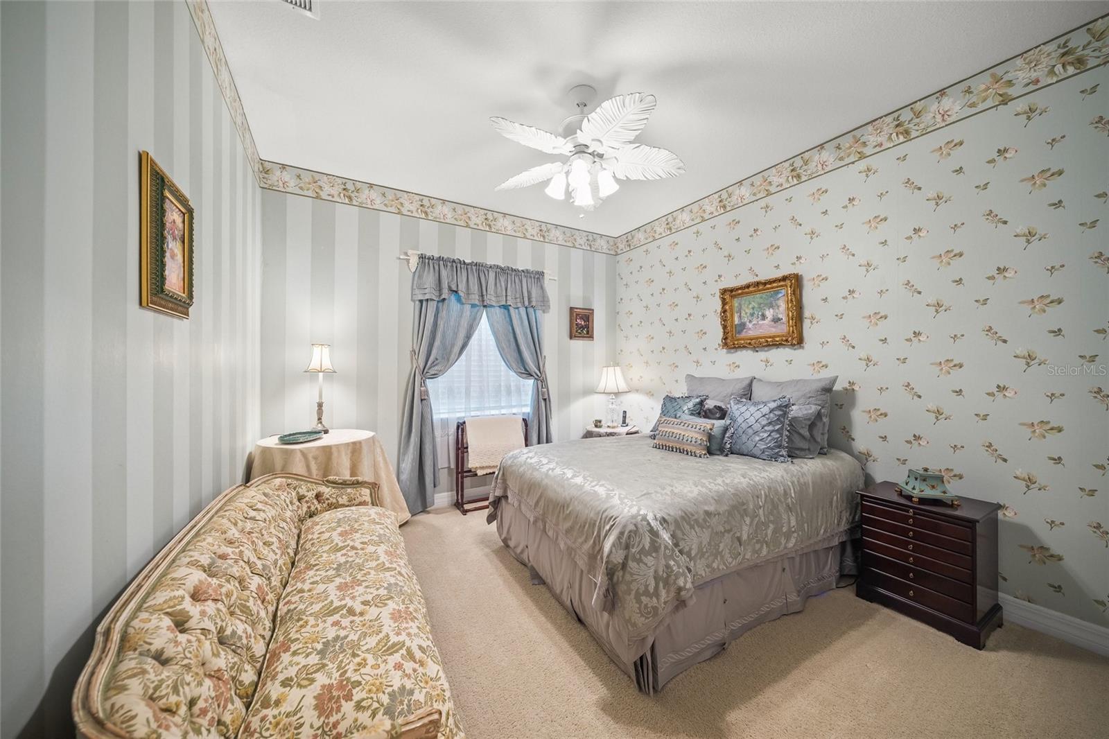 5355 ANTHONY LN — photo 34
