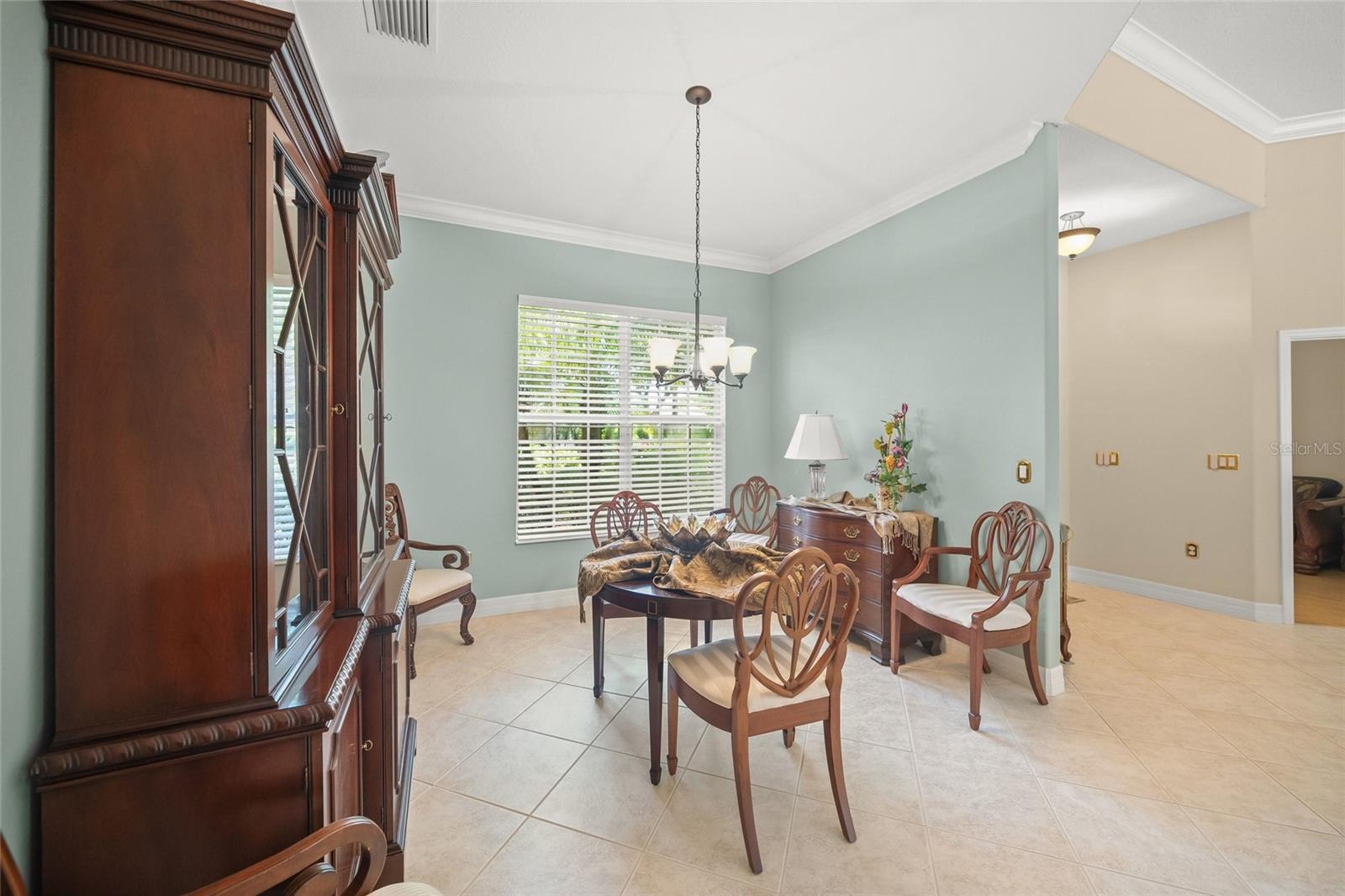 5355 ANTHONY LN — photo 9