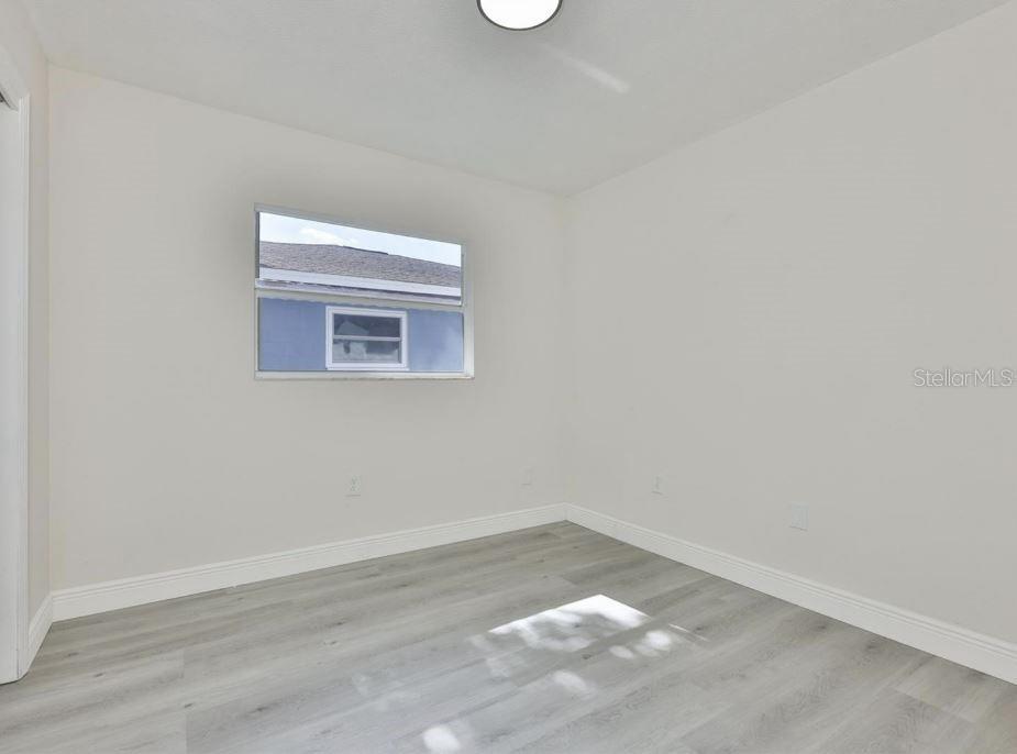 614 HUNTINGTON ST — photo 25
