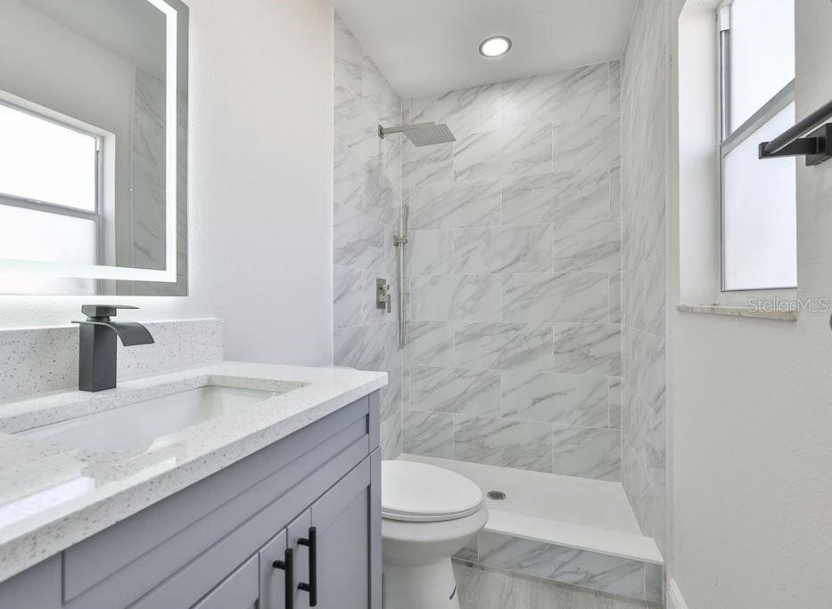614 HUNTINGTON ST — photo 23
