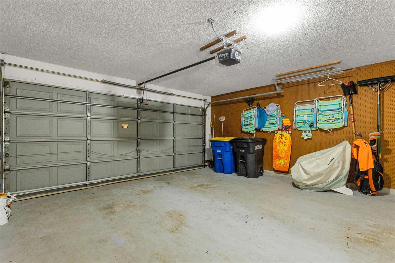 1889 SPRINGWOOD CIR N — photo 39