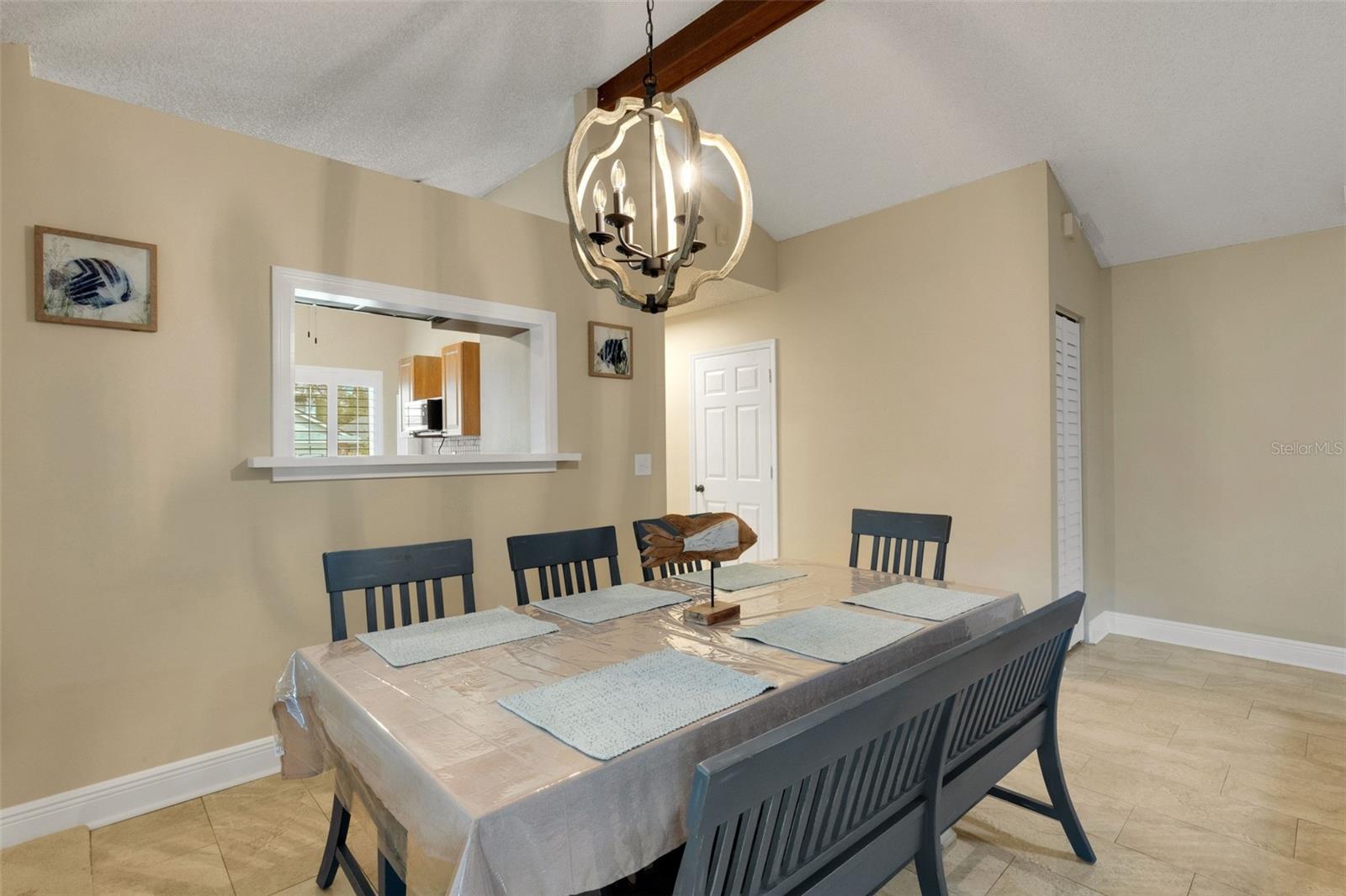 1889 SPRINGWOOD CIR N — photo 10