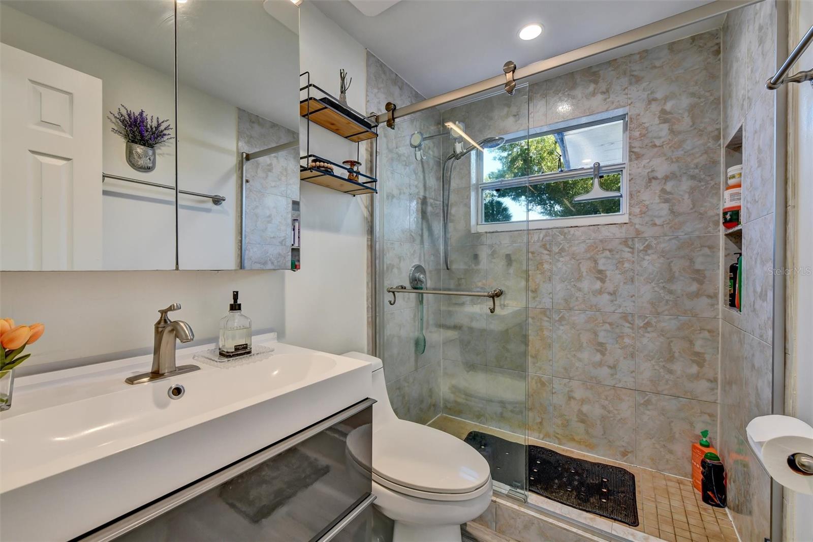 8845 AUBURN WAY — photo 18