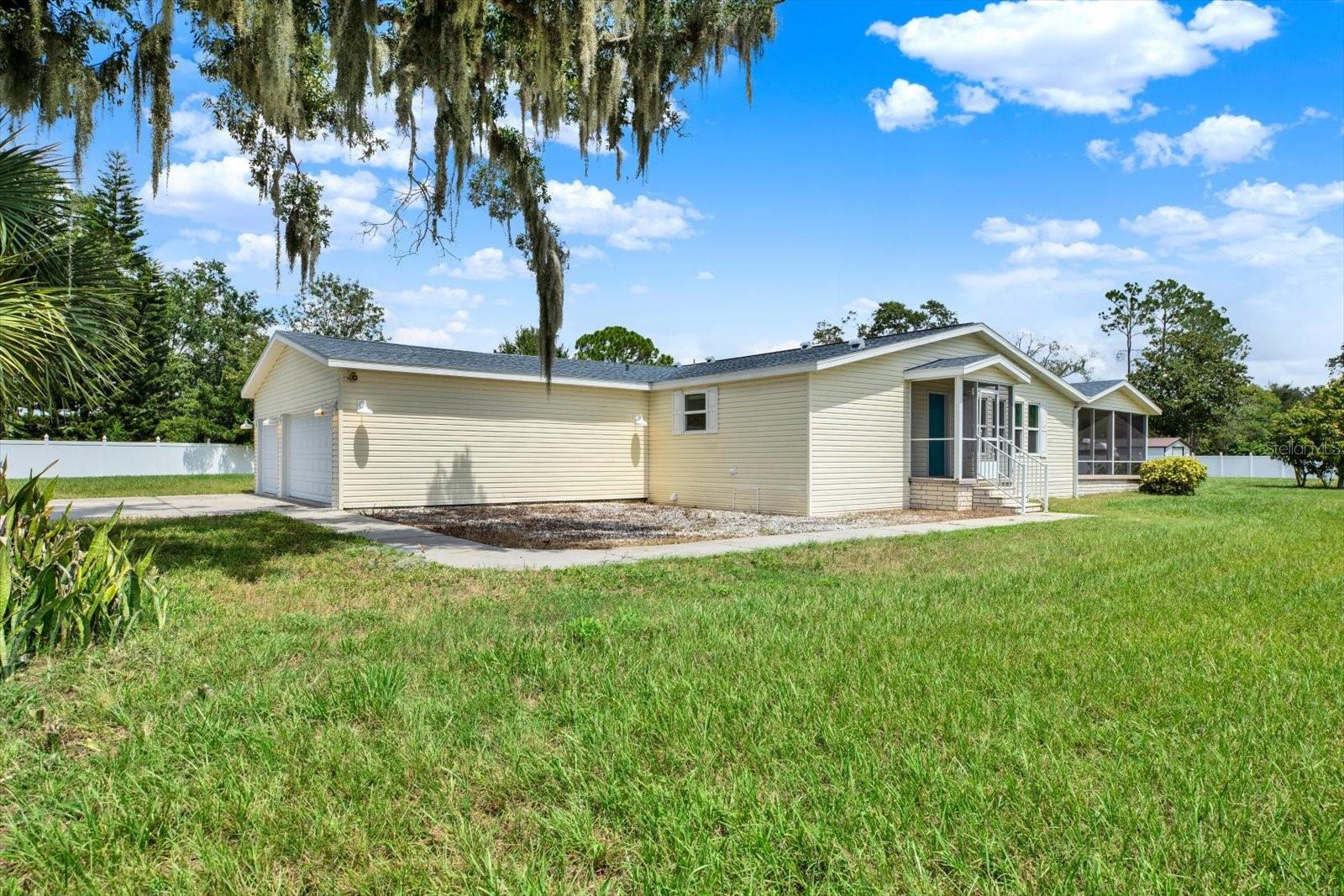 17403 ESTES RD — photo 2