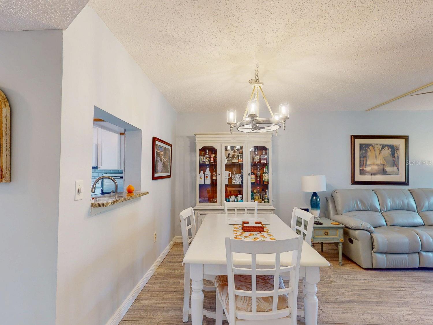 940 VIRGINIA ST #103 — photo 14