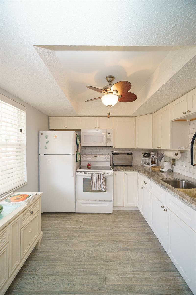 940 VIRGINIA ST #103 — photo 10