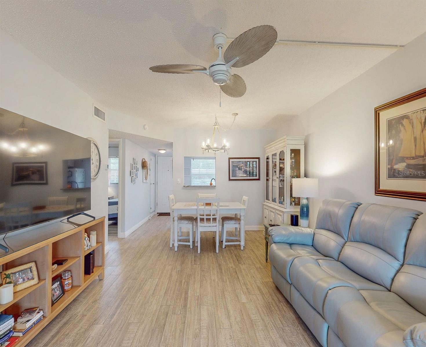 940 VIRGINIA ST #103 — photo 17