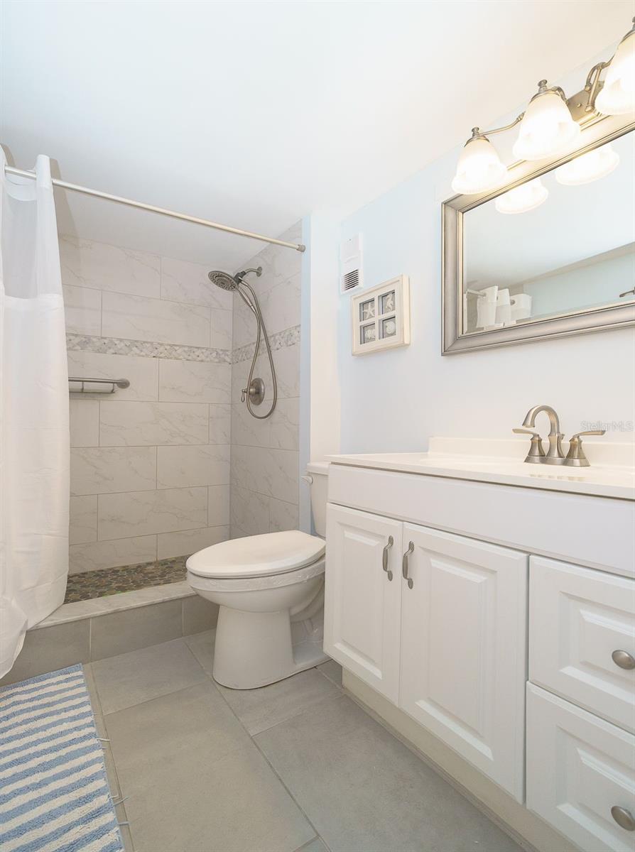 940 VIRGINIA ST #103 — photo 38