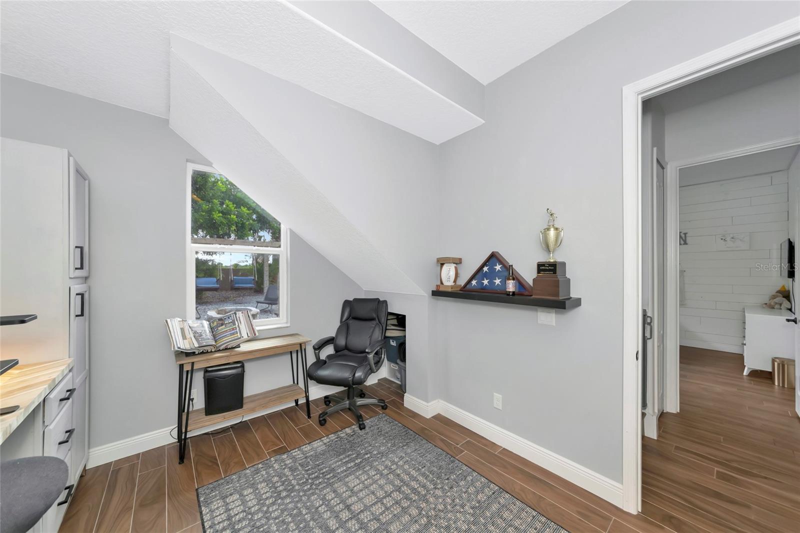 1417 LANDVIEW LN — photo 29
