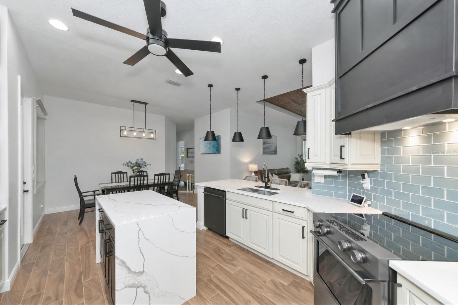1417 LANDVIEW LN — photo 14