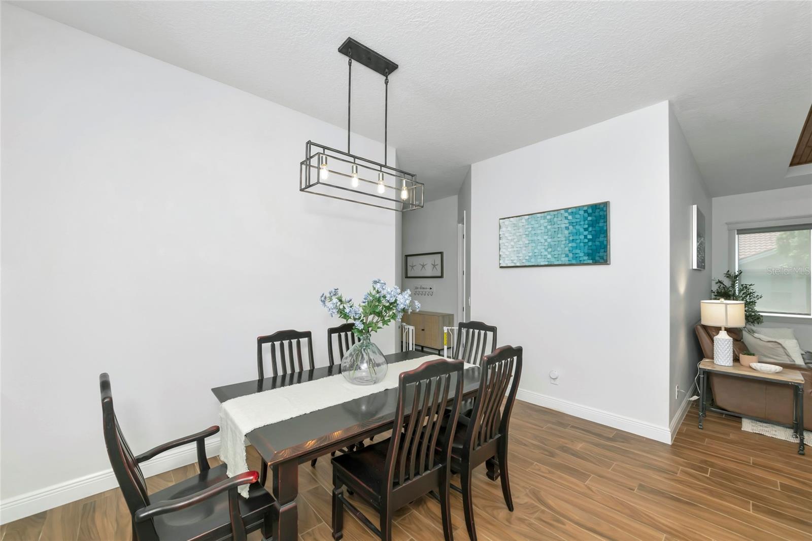 1417 LANDVIEW LN — photo 17