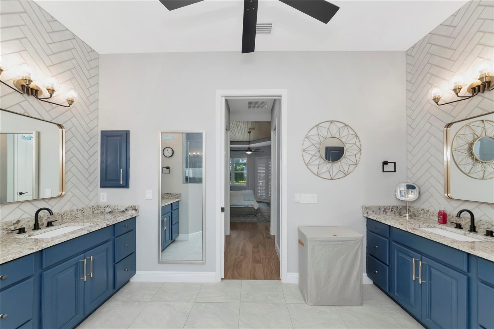 1417 LANDVIEW LN — photo 25