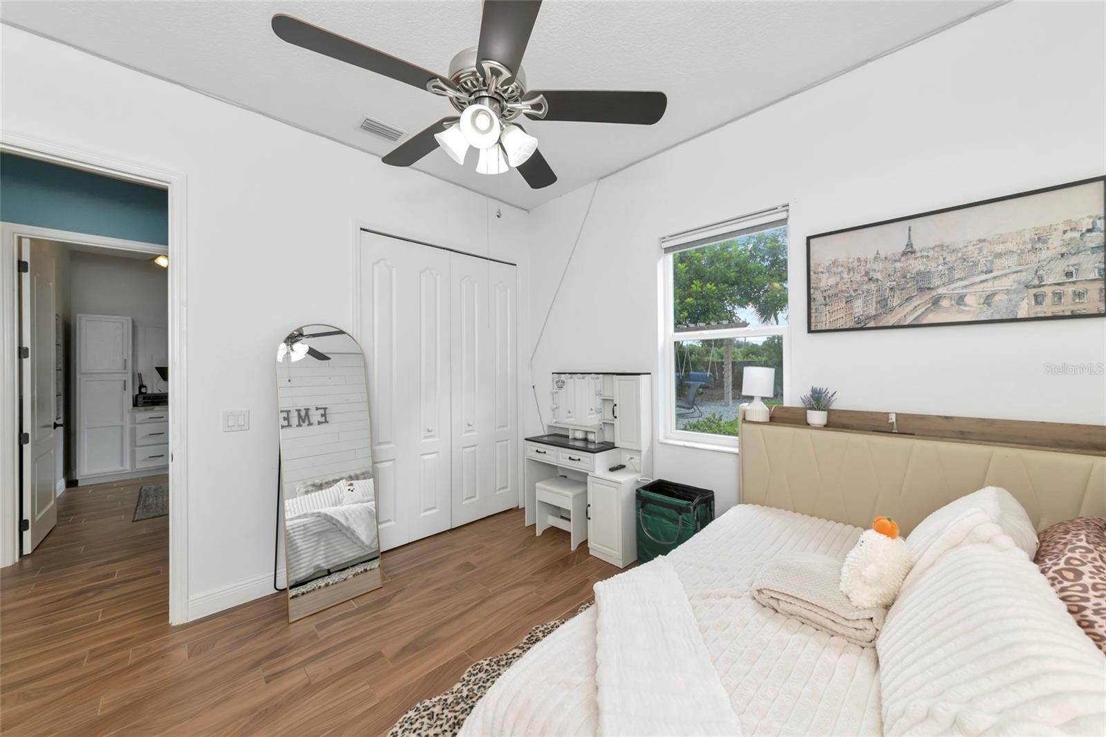 1417 LANDVIEW LN — photo 38