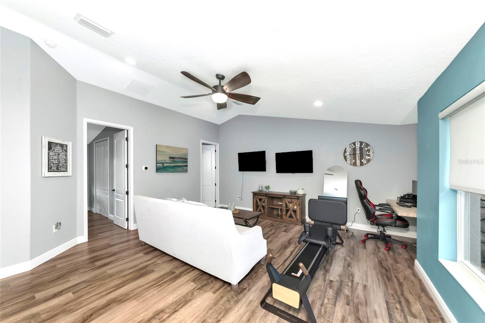 1417 LANDVIEW LN — photo 41