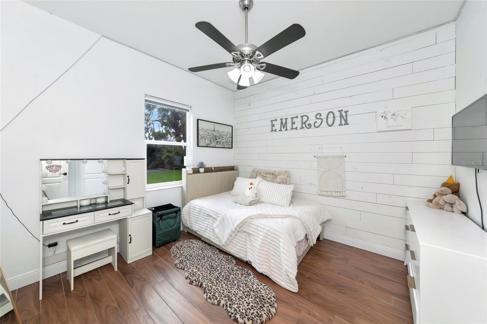 1417 LANDVIEW LN — photo 36