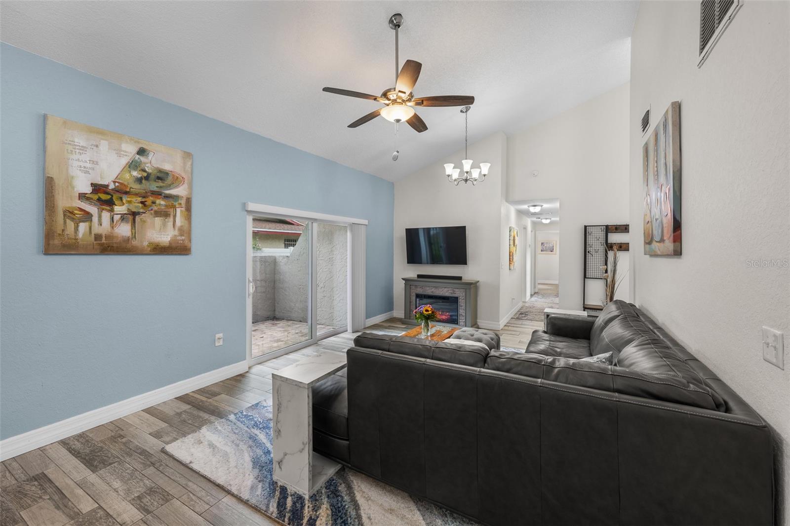 425 WAYFARER CT — photo 17