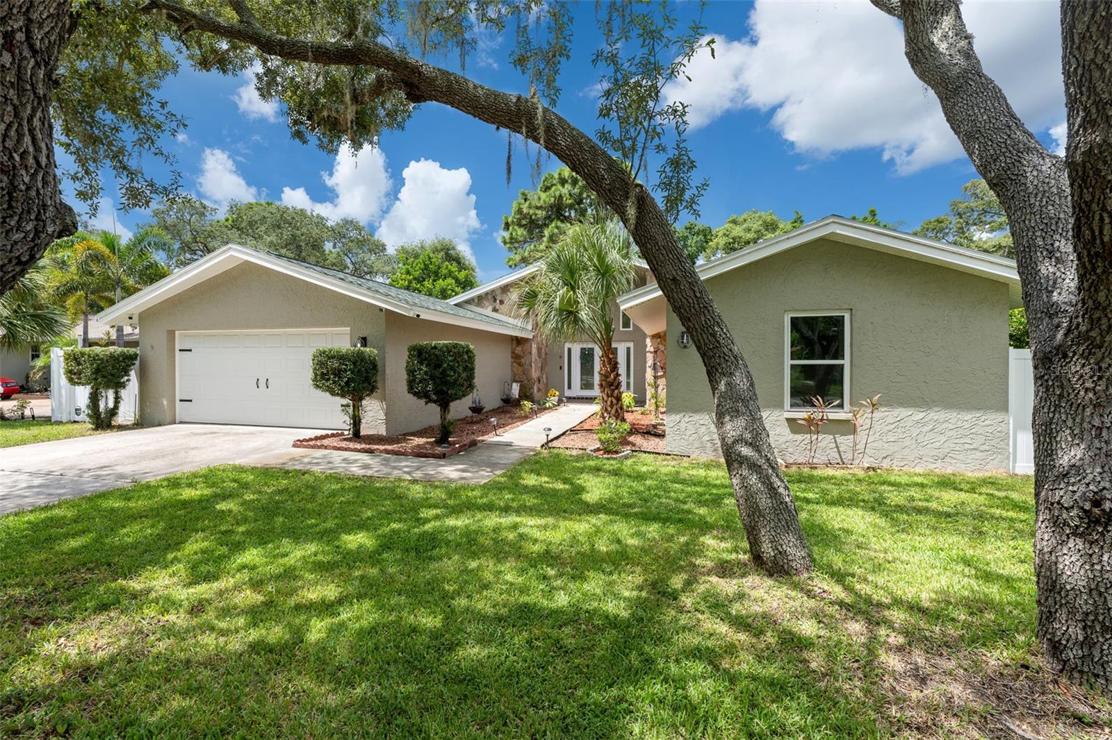 425 WAYFARER CT — photo 35