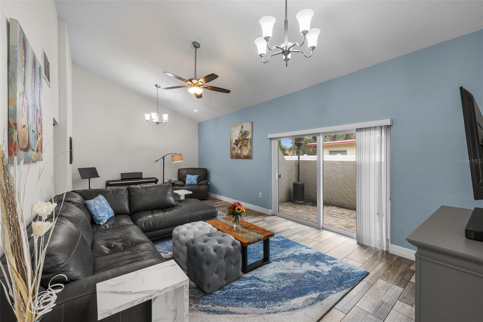 425 WAYFARER CT — photo 16