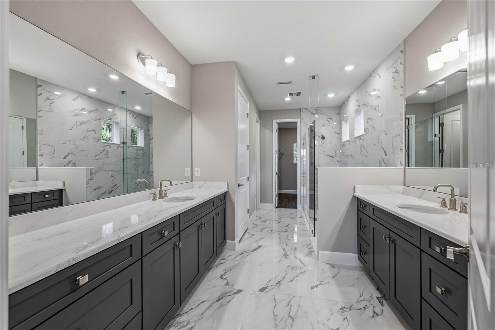 11126 MANOR HOUSE LN — photo 27