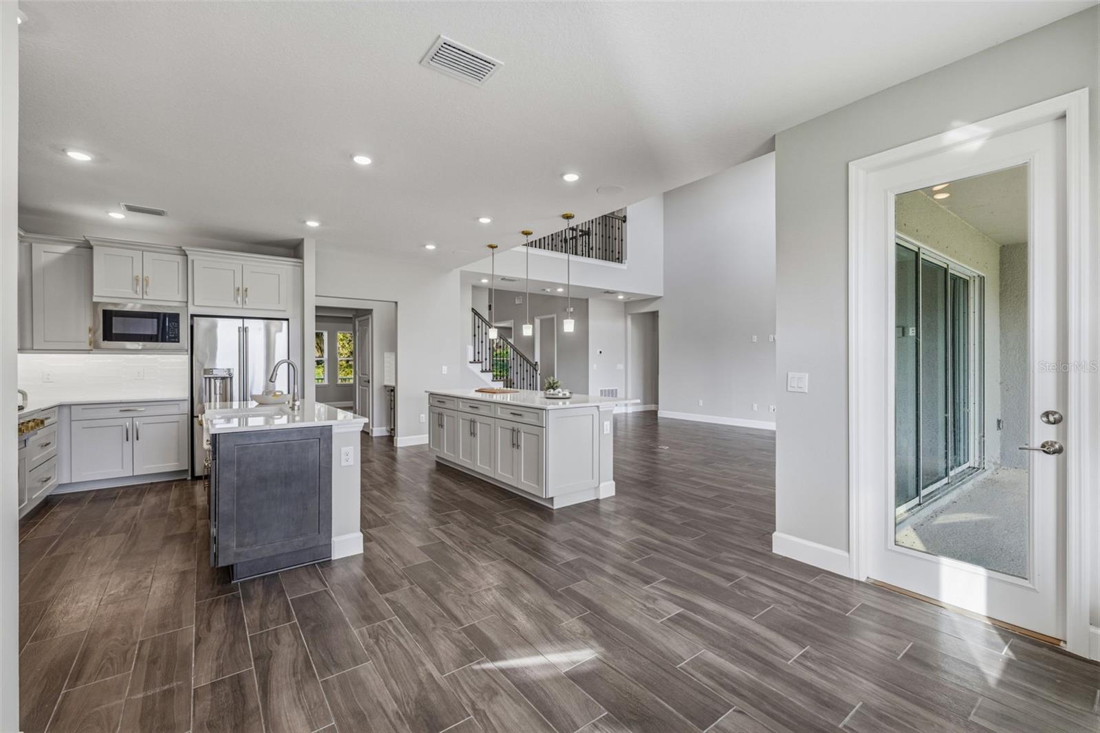 11126 MANOR HOUSE LN — photo 21