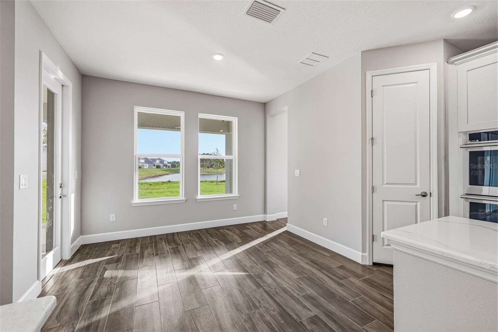 11126 MANOR HOUSE LN — photo 20