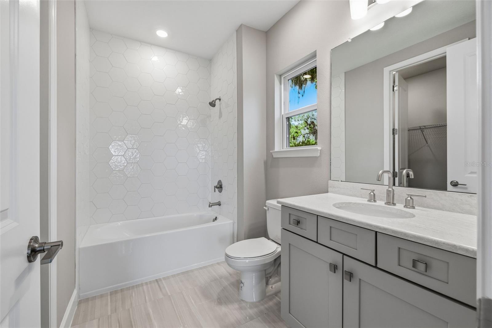 11126 MANOR HOUSE LN — photo 45