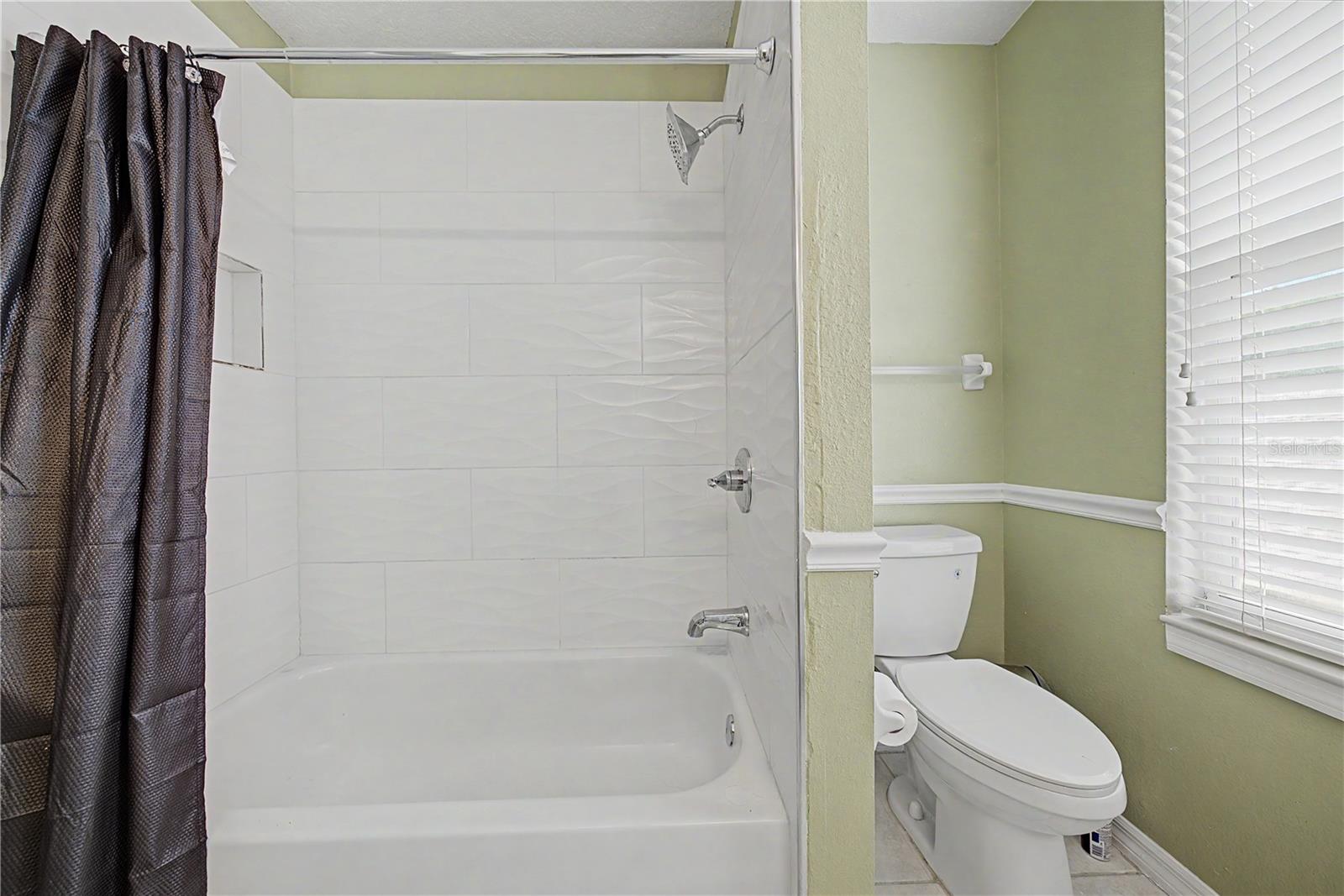 212 ARBOR WOODS CIR — photo 27