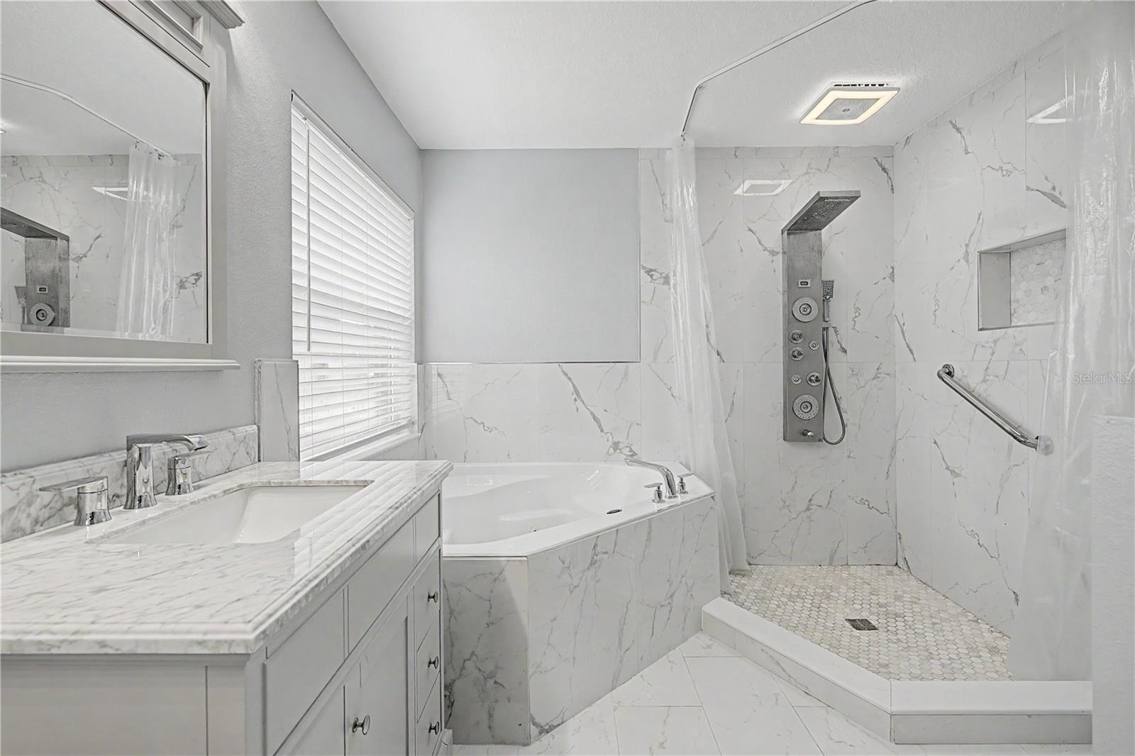 212 ARBOR WOODS CIR — photo 20