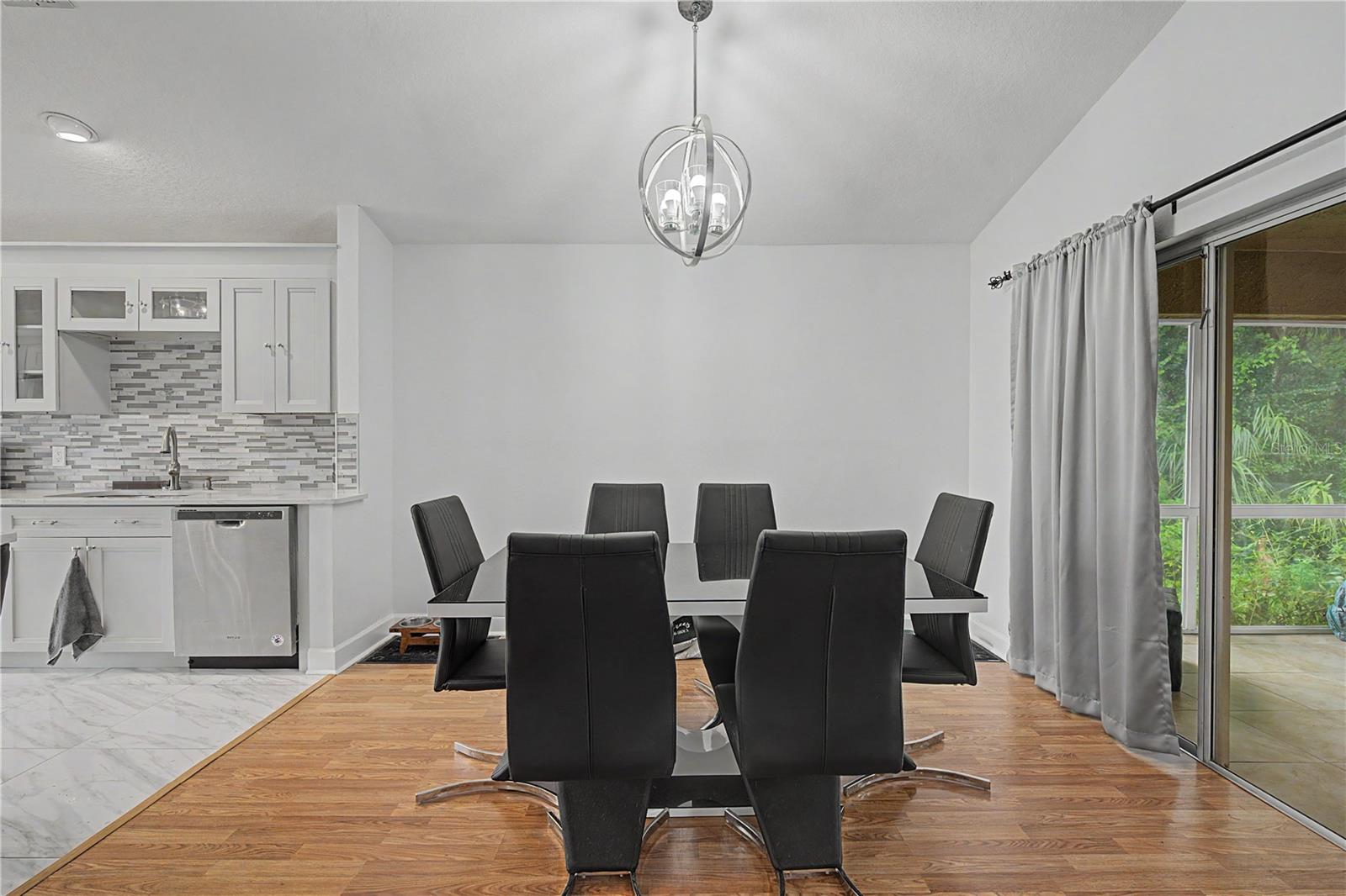 212 ARBOR WOODS CIR — photo 12