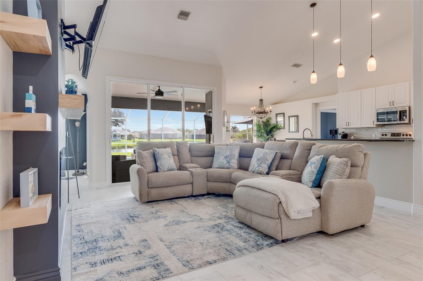 2226 CHARLESTON PARK DR — photo 12